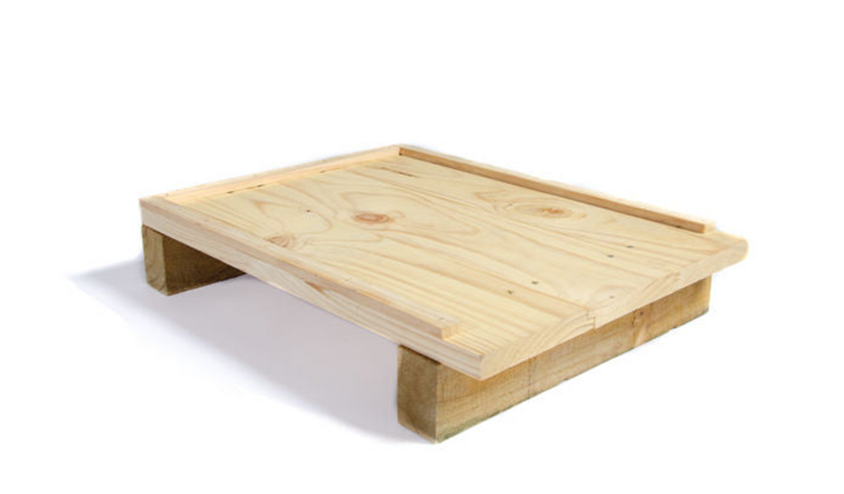 Flat Pack Wooden Bottom Board - 10 Frame